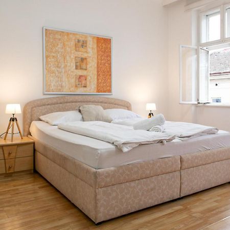 Budget City Stay - Near Wiener Stadthalle Ideal For Longstays Exterior foto